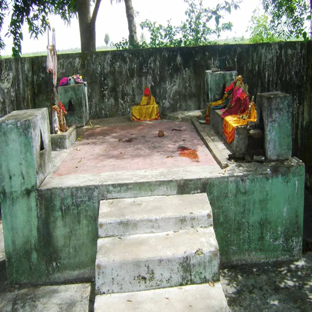 Pavadai Kaliammankal Kovil